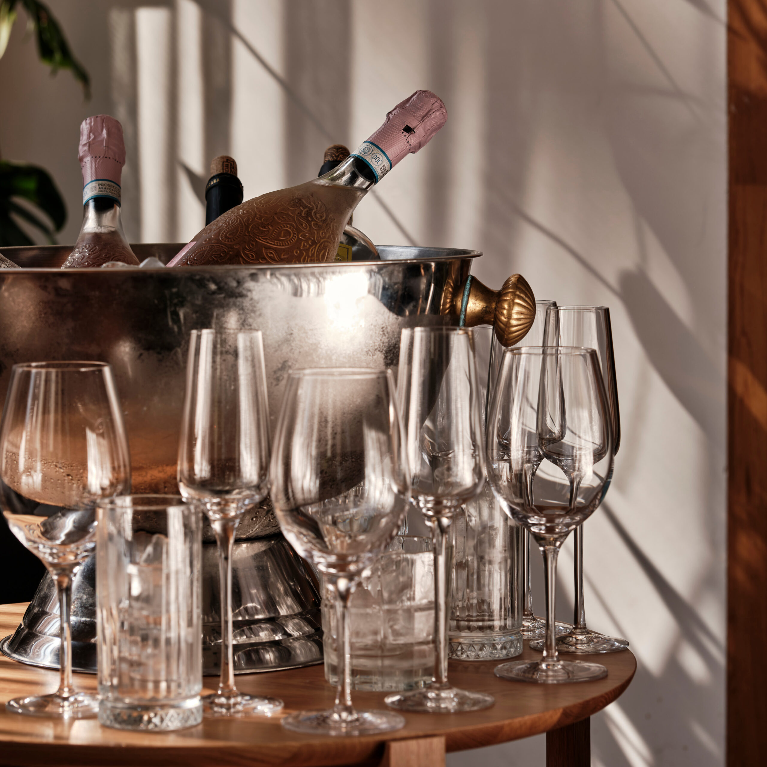 openlobbybar_02