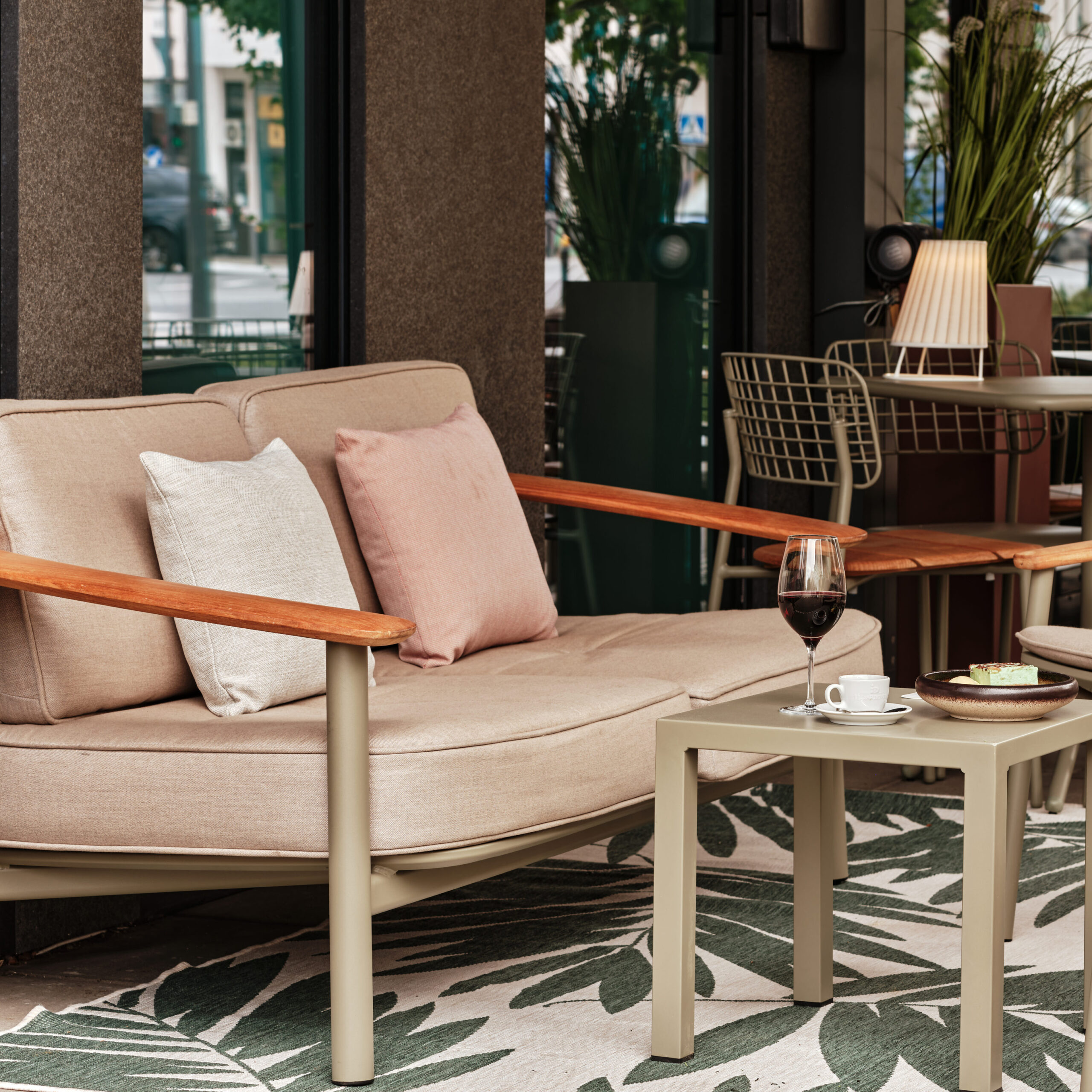 openlobbyrestaurant_08