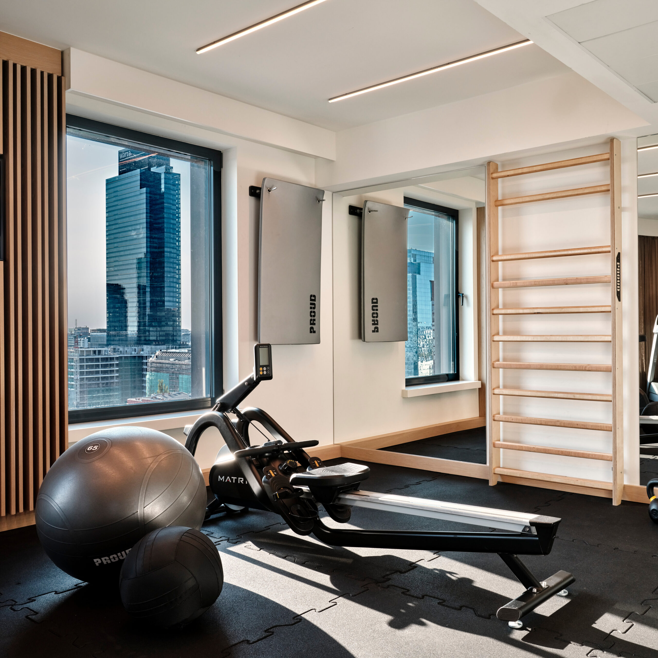 hiwarsaw-fitness_02