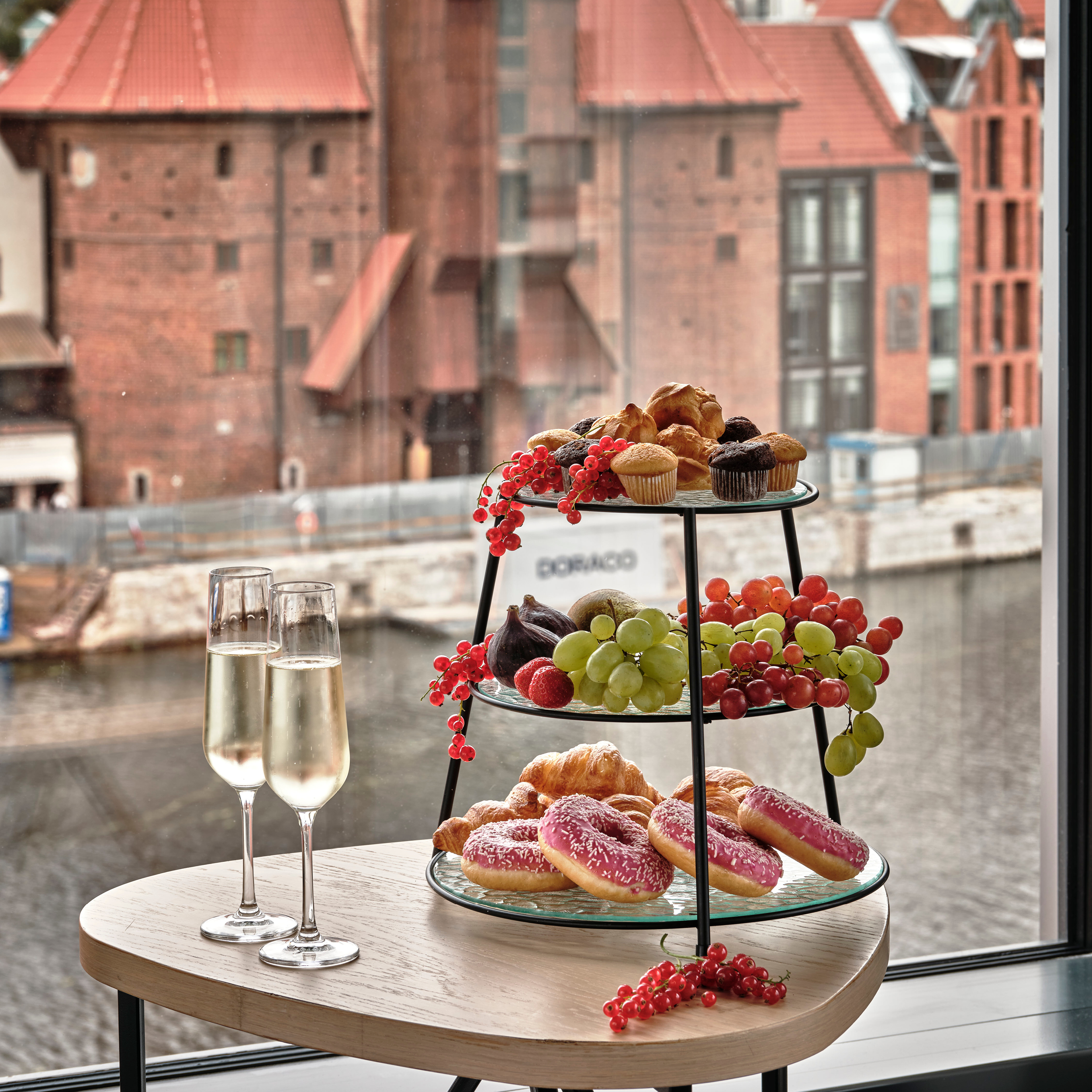 higdansk-inroomdining3